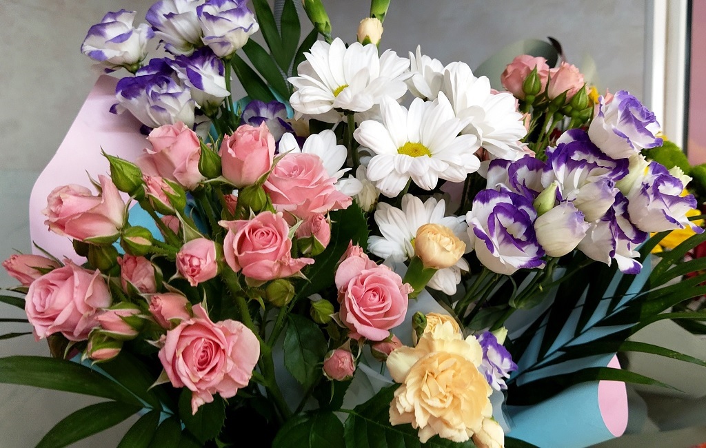 Цветы на День учителя Барановичи